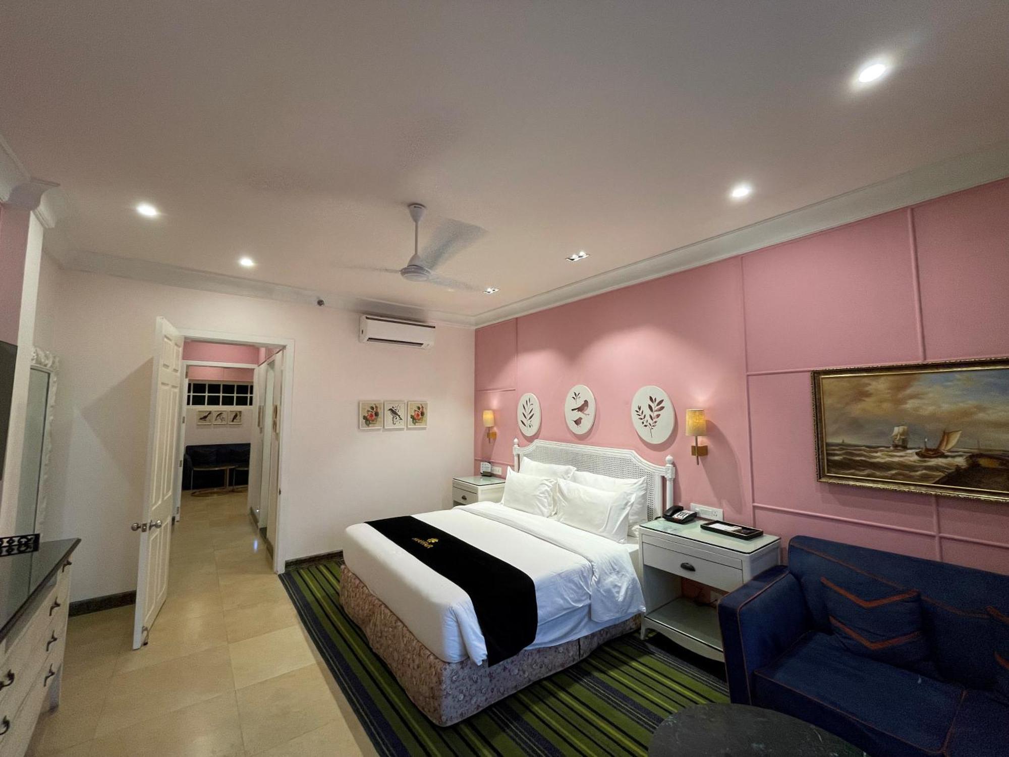 Mayfair Palm Beach Resort โกปาลปุระ ภายนอก รูปภาพ