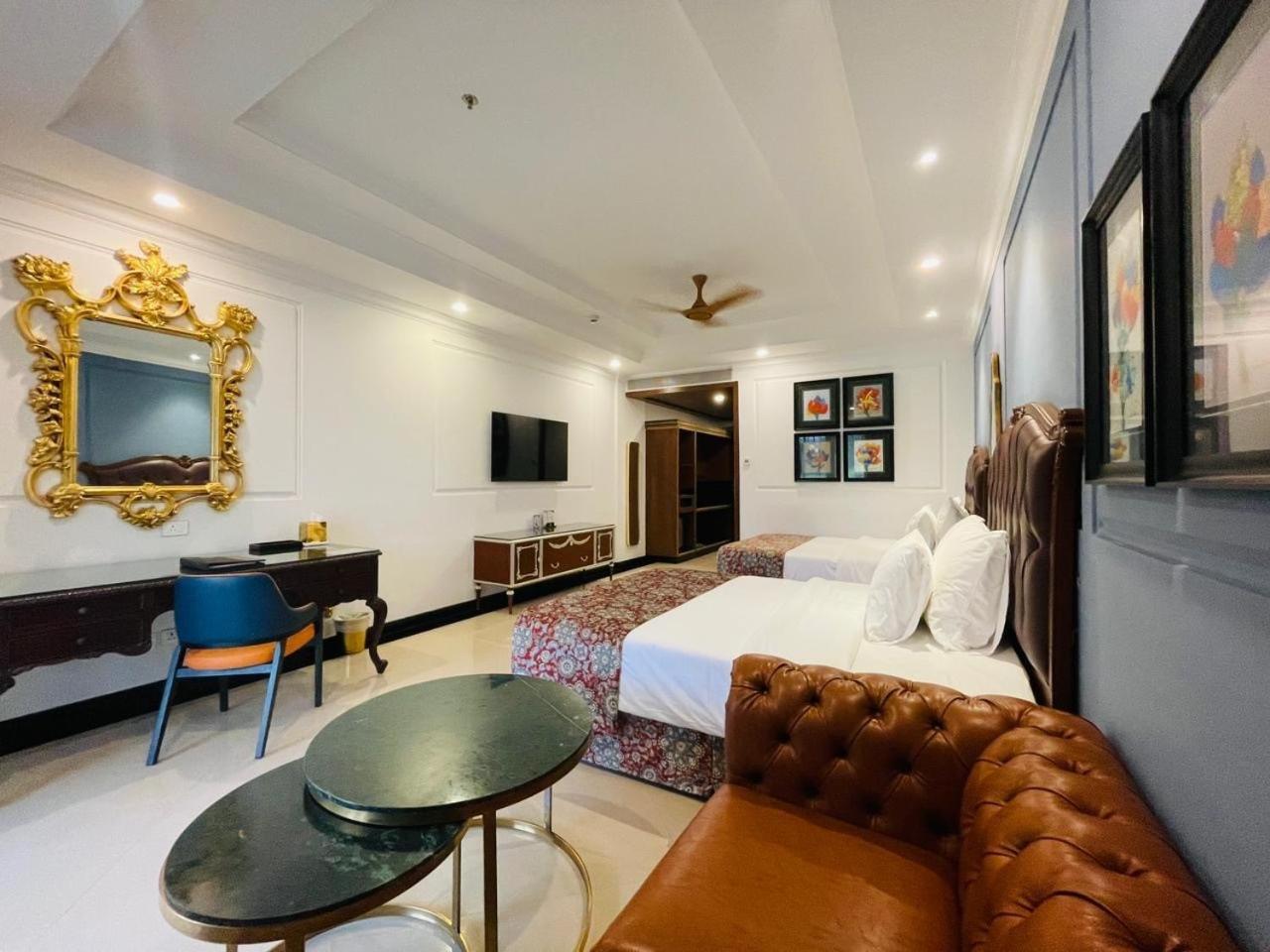 Mayfair Palm Beach Resort โกปาลปุระ ภายนอก รูปภาพ