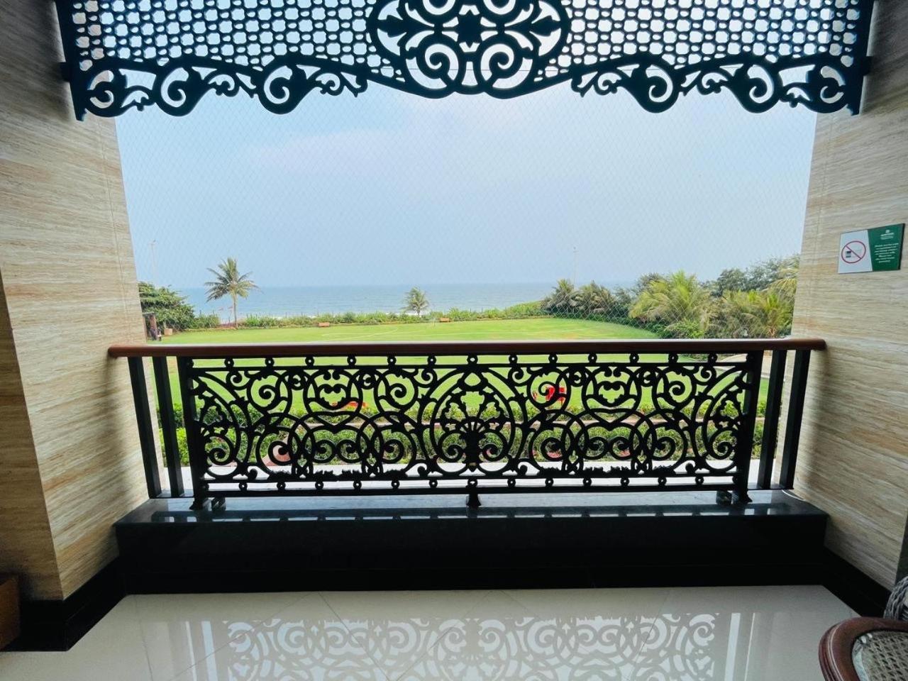 Mayfair Palm Beach Resort โกปาลปุระ ภายนอก รูปภาพ