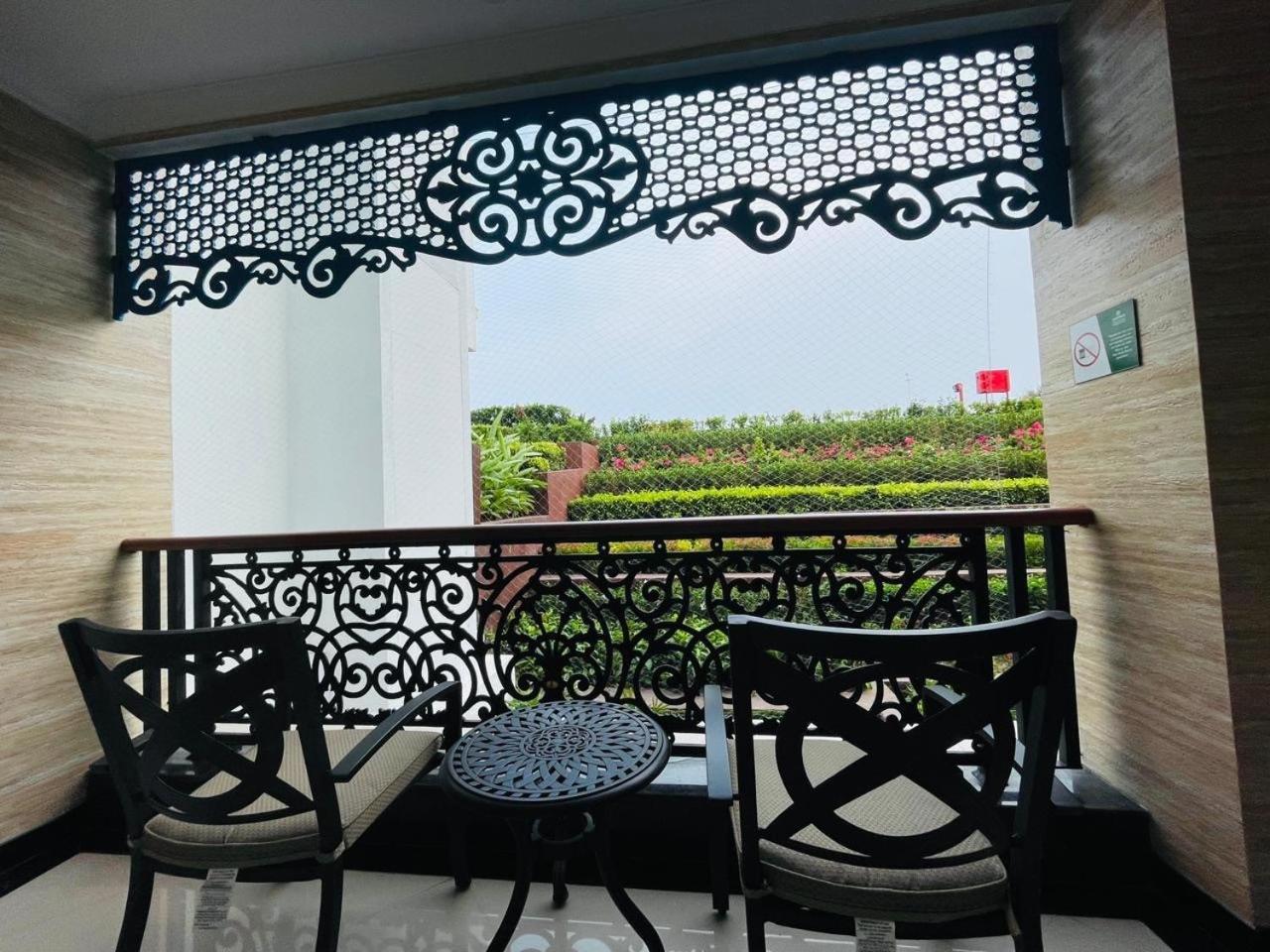 Mayfair Palm Beach Resort โกปาลปุระ ภายนอก รูปภาพ