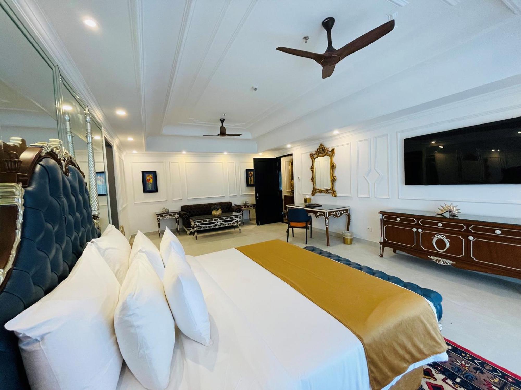Mayfair Palm Beach Resort โกปาลปุระ ภายนอก รูปภาพ