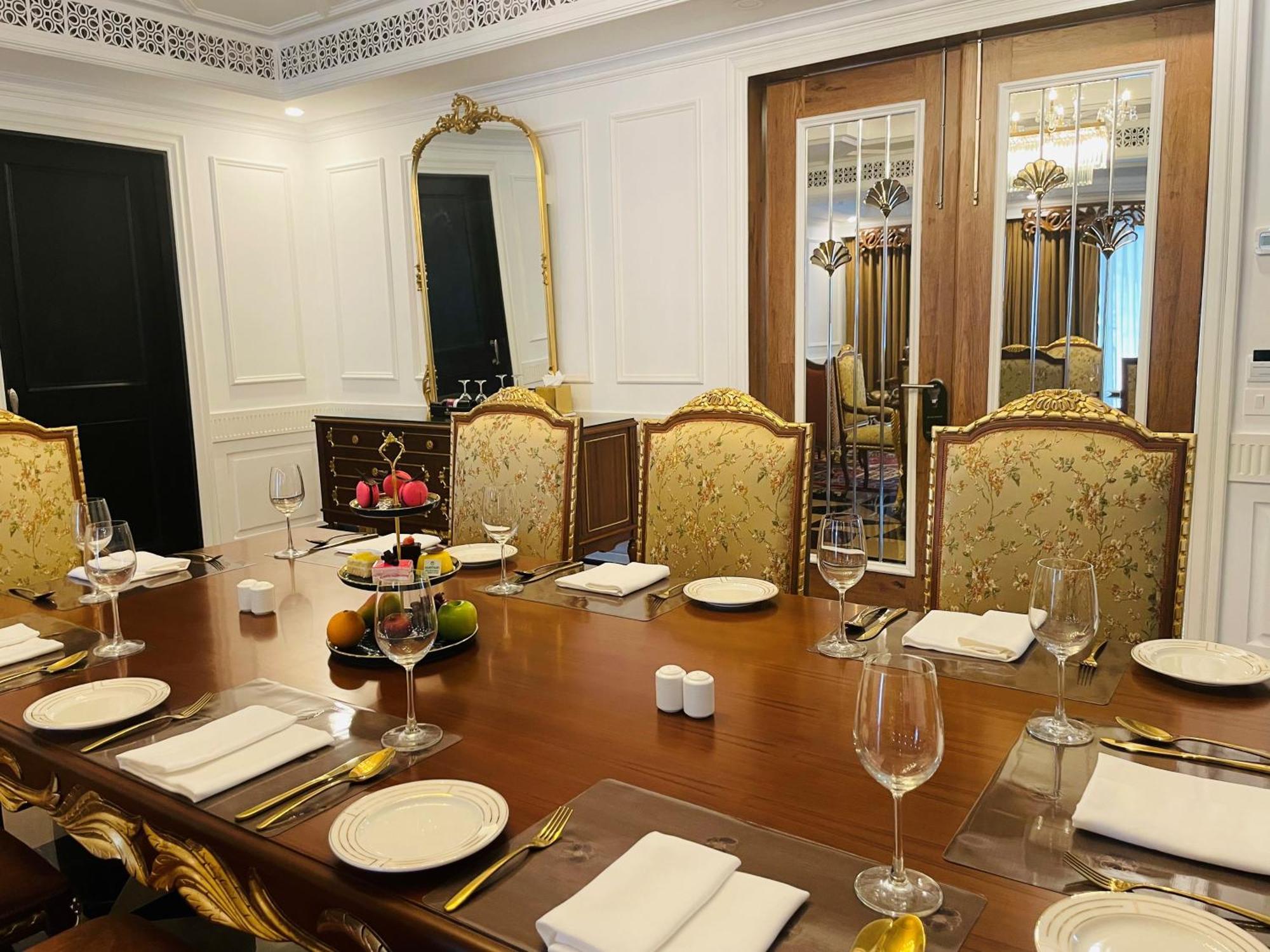 Mayfair Palm Beach Resort โกปาลปุระ ภายนอก รูปภาพ