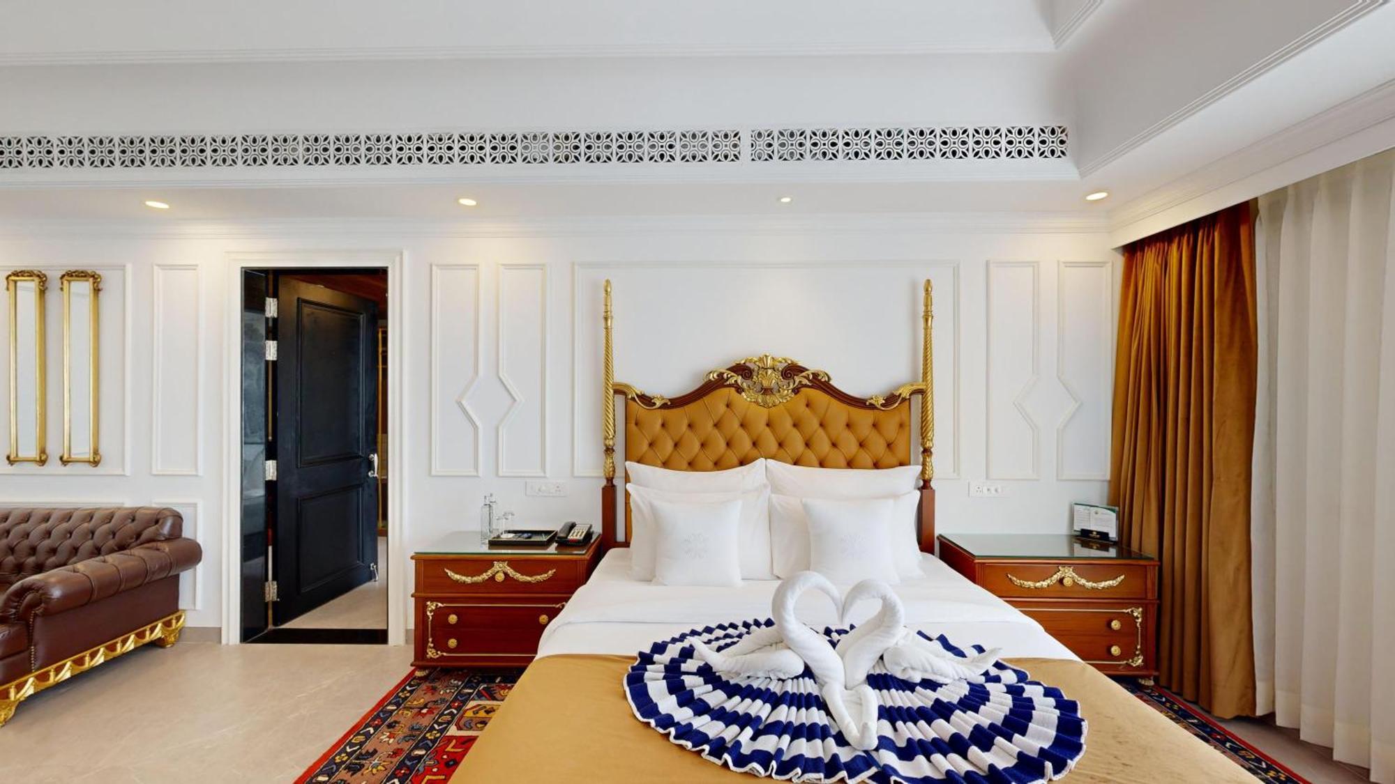 Mayfair Palm Beach Resort โกปาลปุระ ภายนอก รูปภาพ